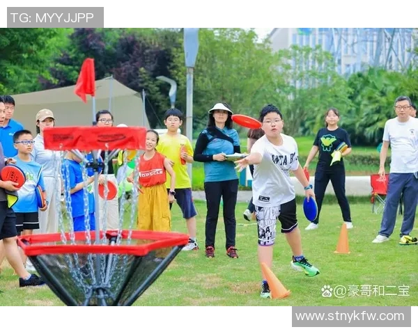 重庆飞盘队防守战术解析与深度剖析飞盘运动的魅力与挑战 重庆飞盘队防守战术解析与深度剖析飞盘运动的魅力与挑战