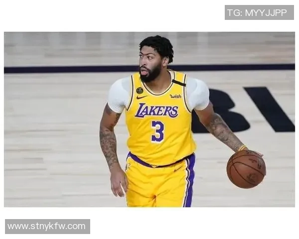 中场休息时刻如何成为提升比赛节奏和球员状态的关键转折点 中场休息时刻如何成为提升比赛节奏和球员状态的关键转折点